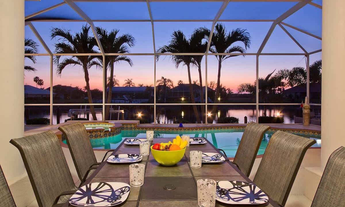 Photo of Outdoor in Pelican