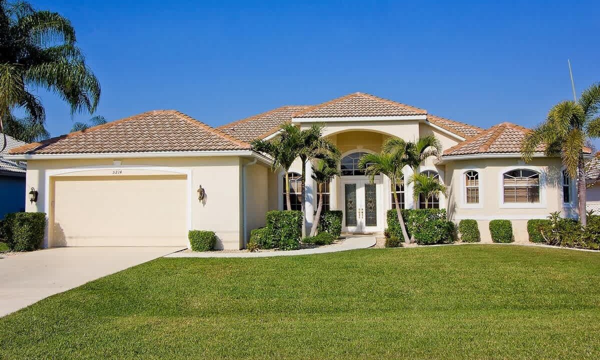 Photo of Outdoor in Pelican