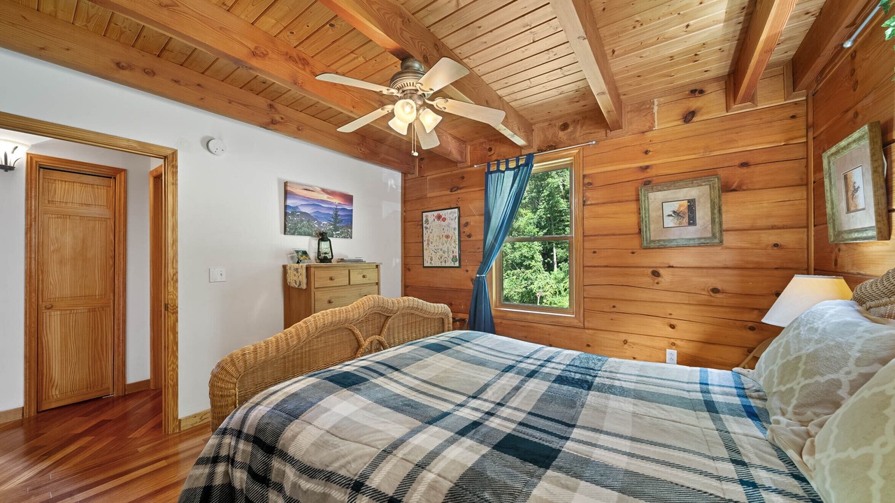 Photo of Bedroom in Boone