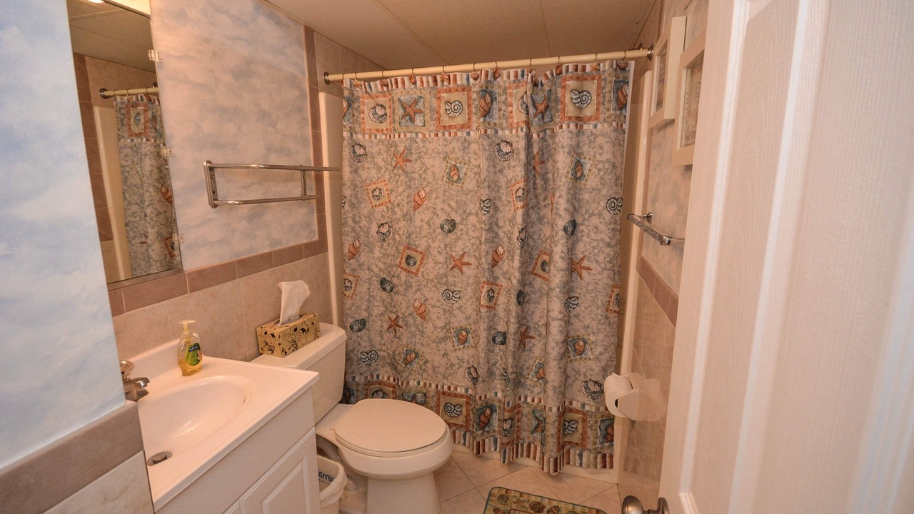 Photo of Bathroom in Midtown Ocean City