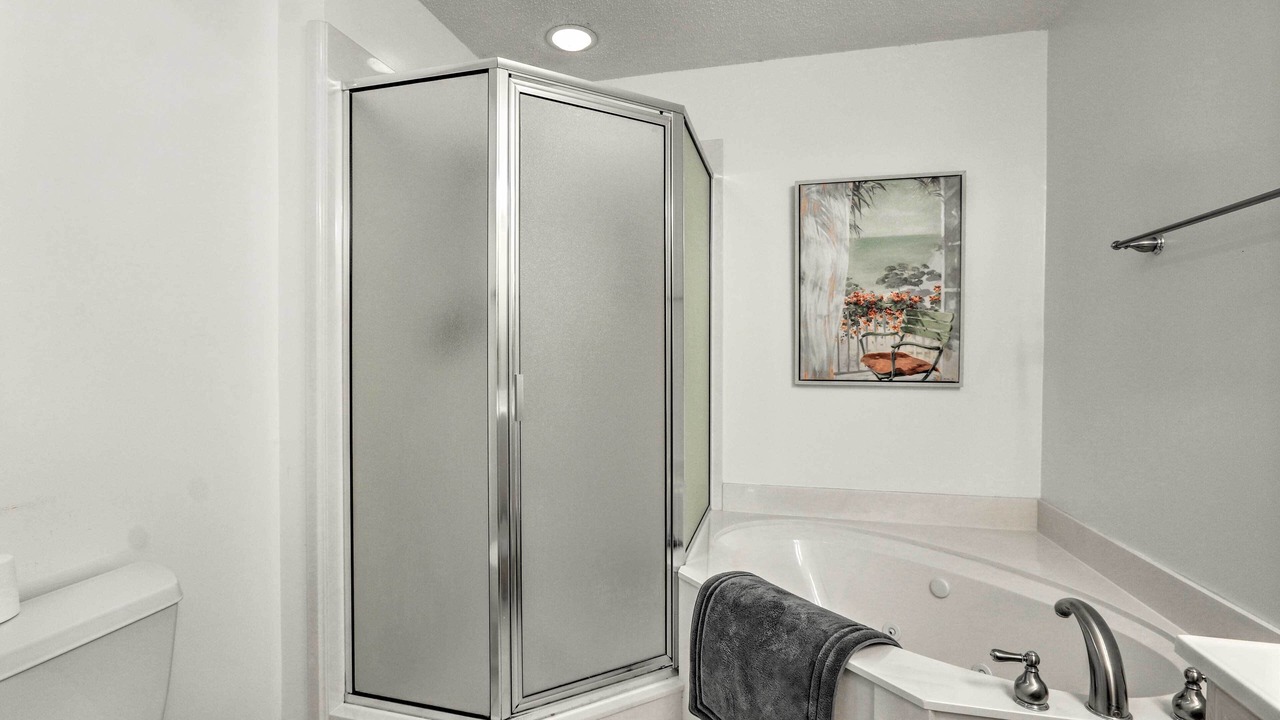 Photo of Bathroom in Heritage Woods