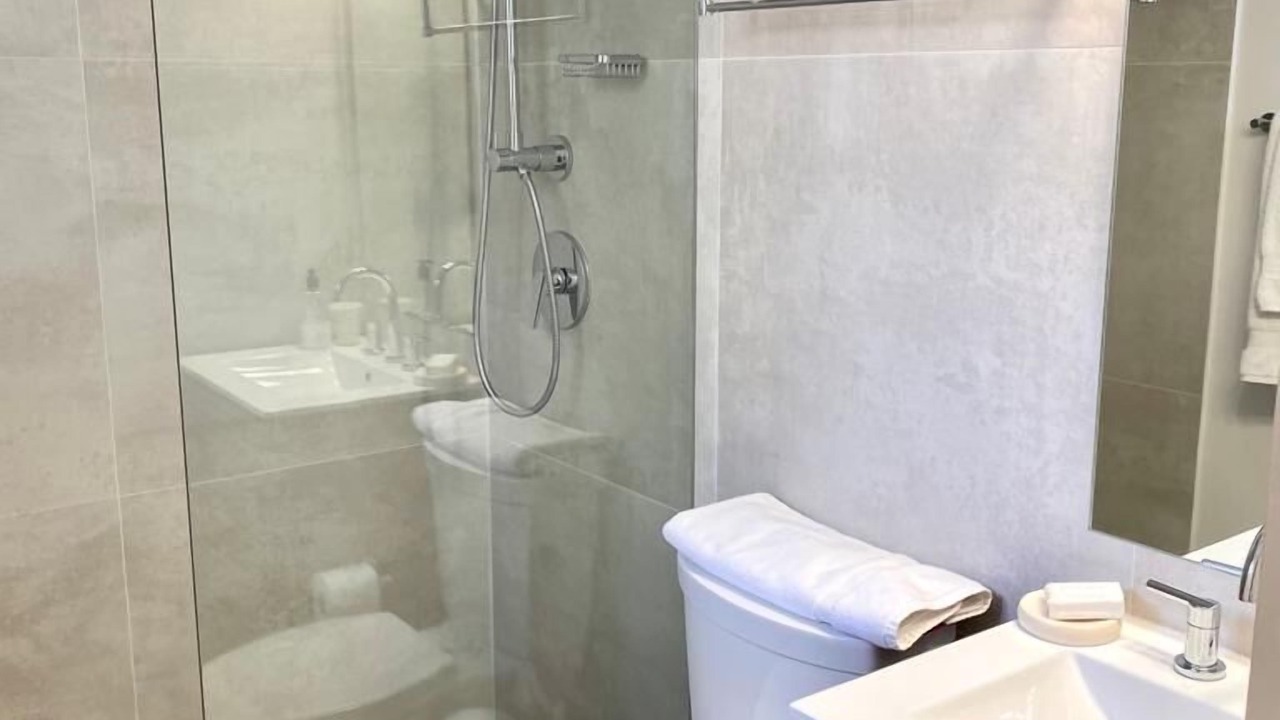 Photo of Bathroom in Key Biscayne