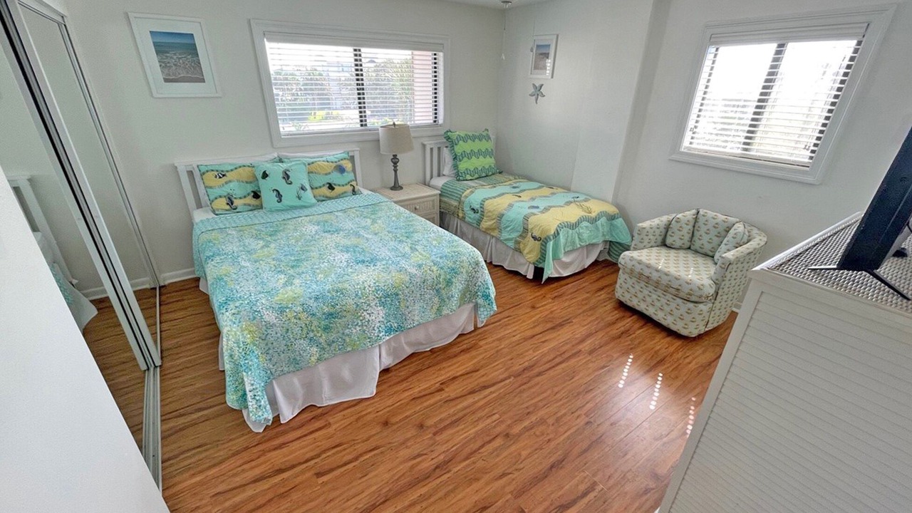 Photo of Bedroom in Pensacola Beach