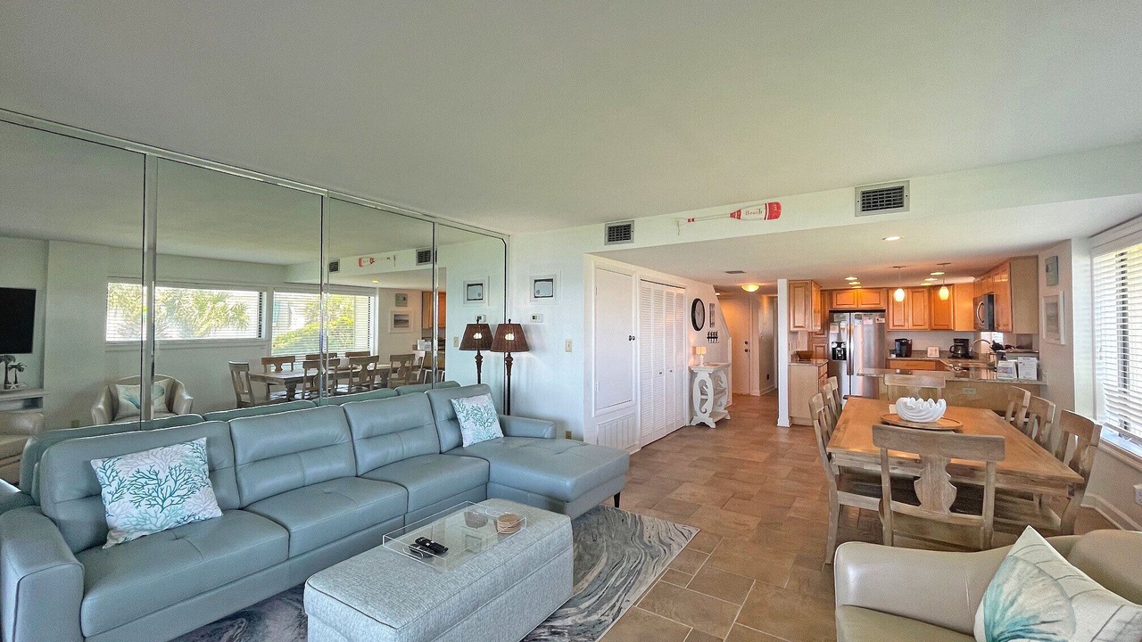 Photo of Livingroom in Pensacola Beach