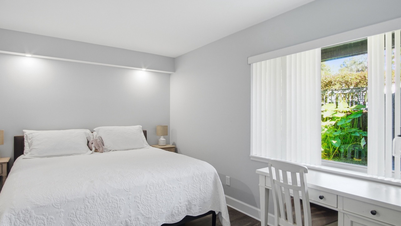 Photo of Bedroom in Dunnellon