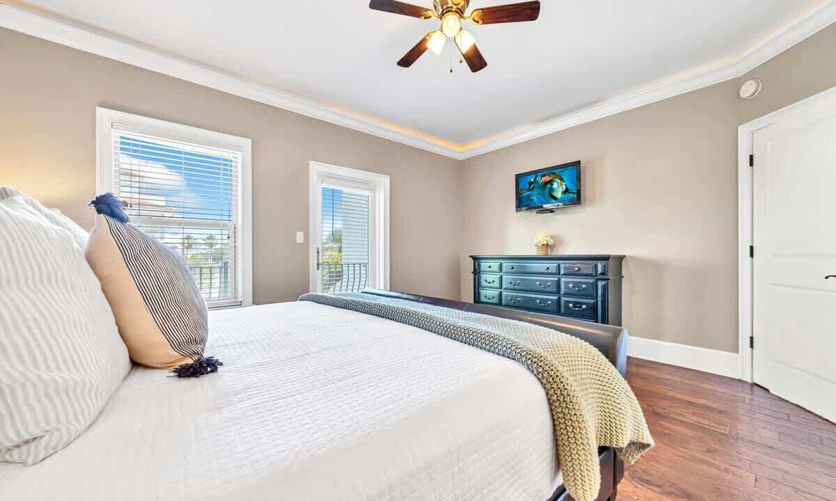 Photo of Patio Balcony in Frangista Beach
