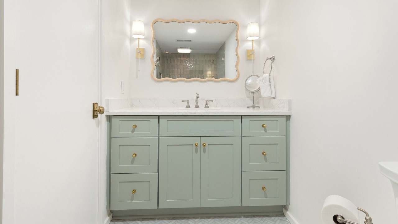 Photo of Bathroom in Seaside