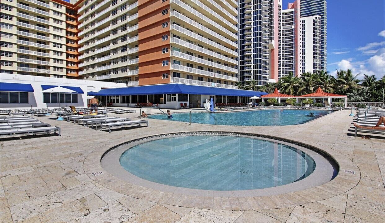 Photo of Outdoor in Sunny Isles Beach