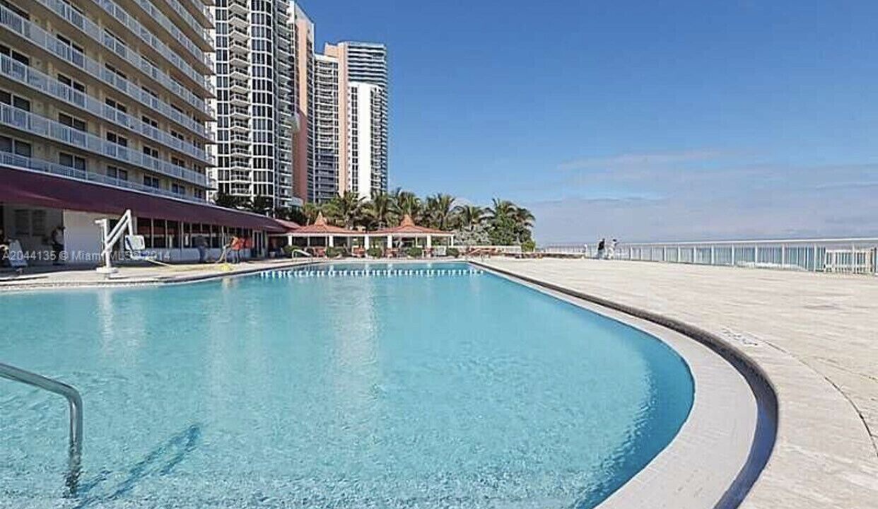 Photo of Outdoor in Sunny Isles Beach