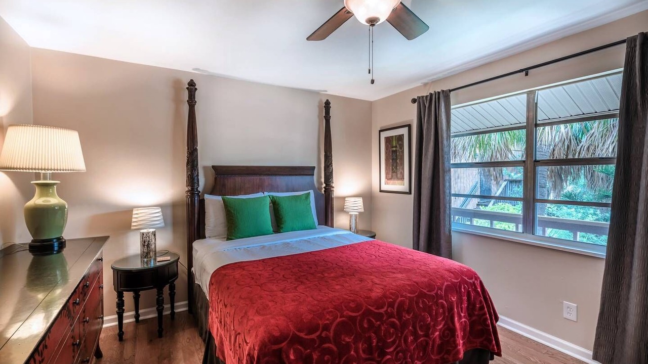 Photo of Bedroom in Indian Rocks Beach