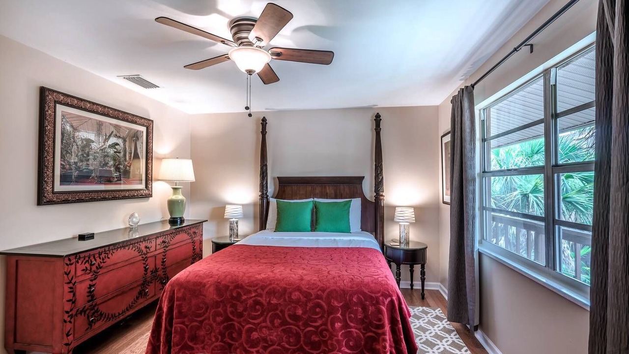 Photo of Bedroom in Indian Rocks Beach