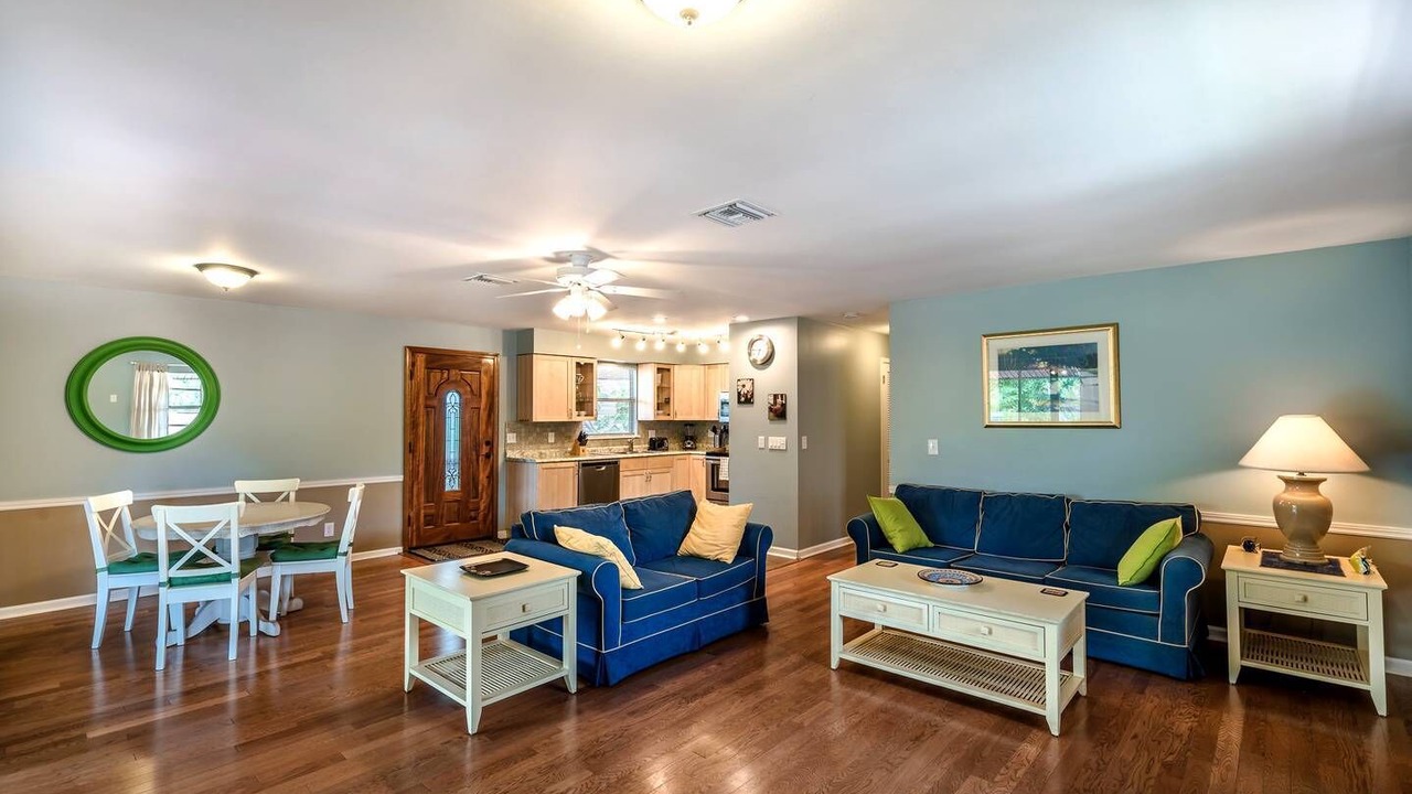 Photo of Livingroom in Indian Rocks Beach