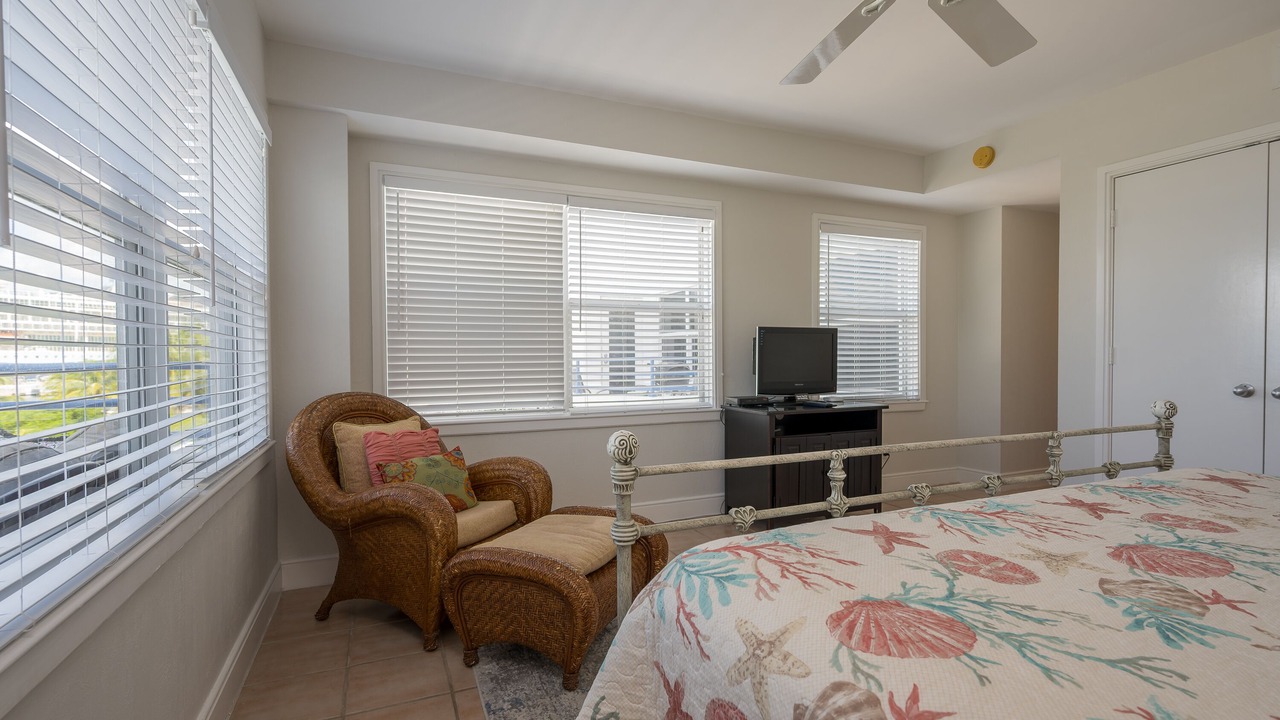 Photo of Bedroom in Truman Annex