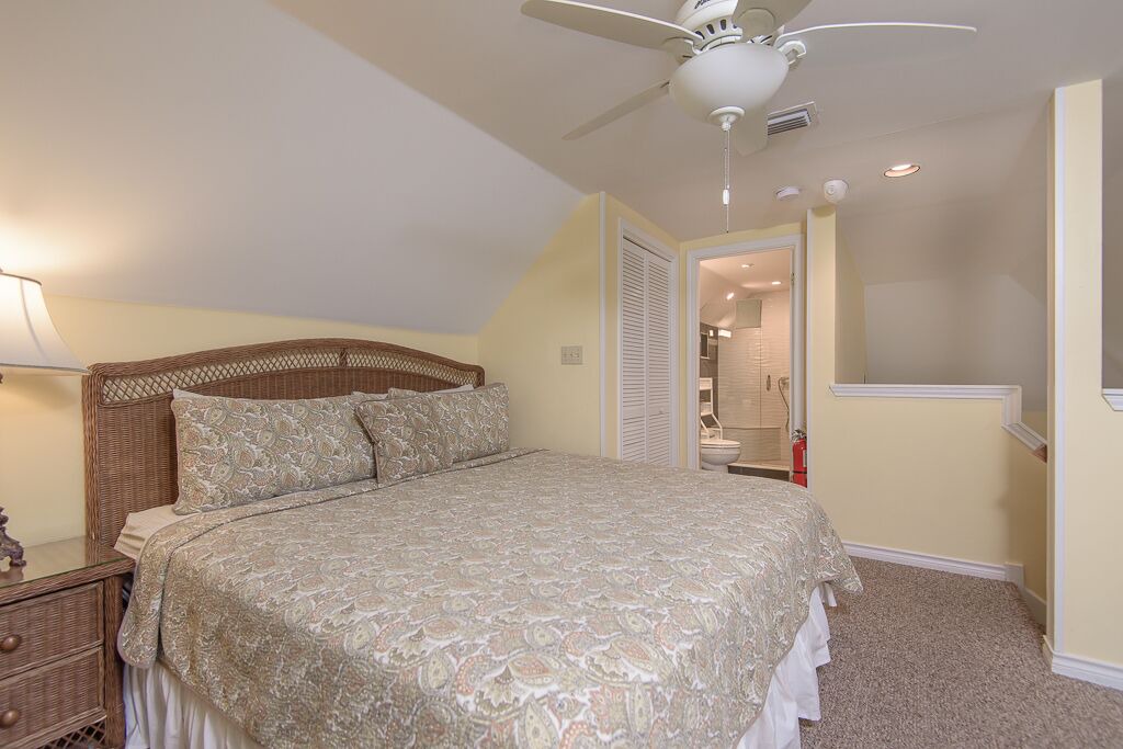 Photo of Bedroom in Truman Annex
