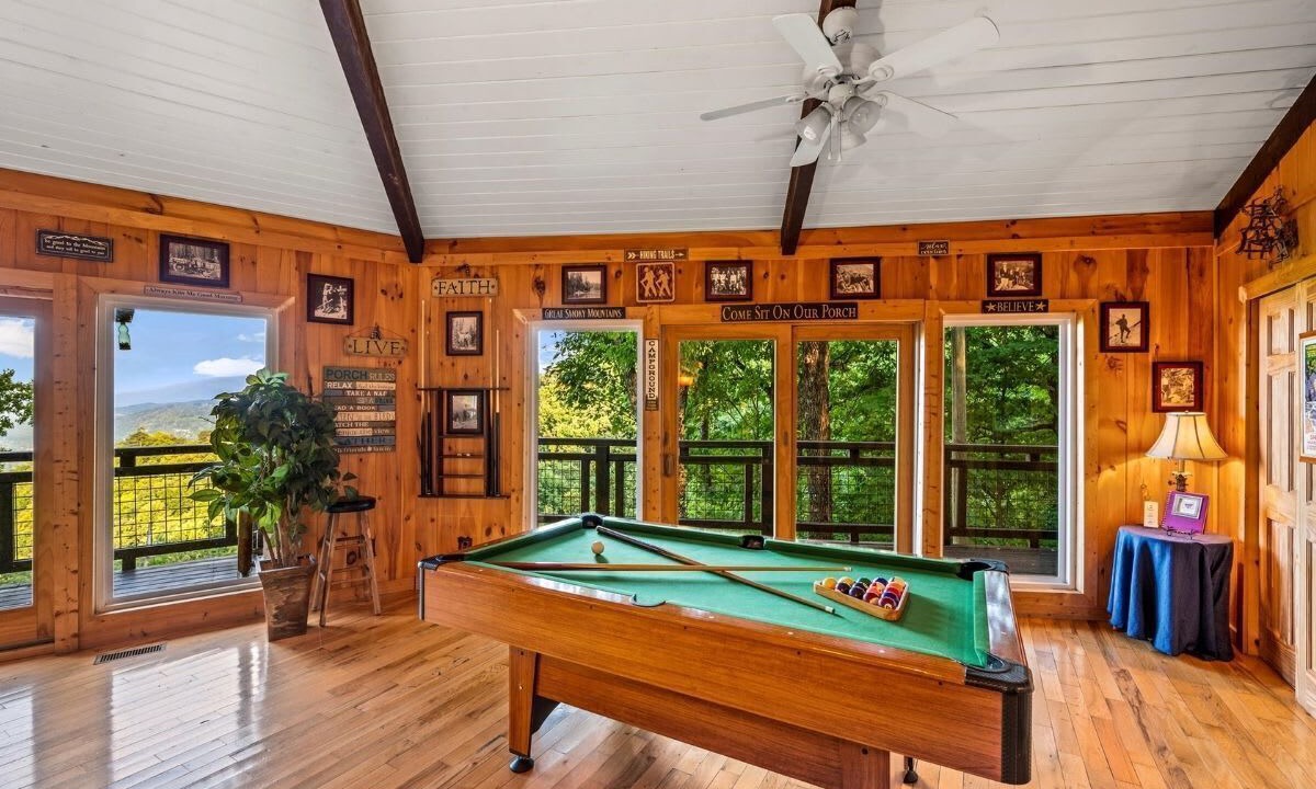 Photo of Bedroom in Chalet Village