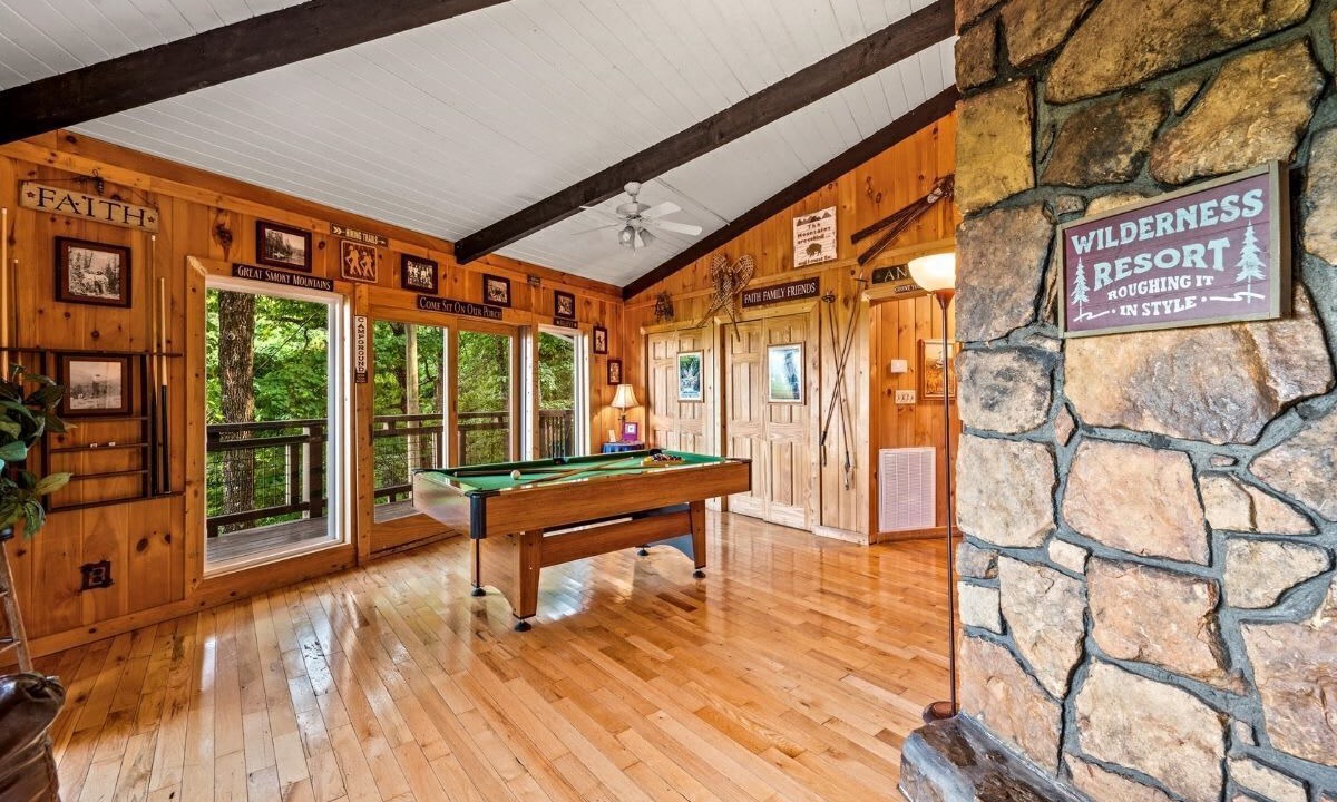 Photo of Bedroom in Chalet Village
