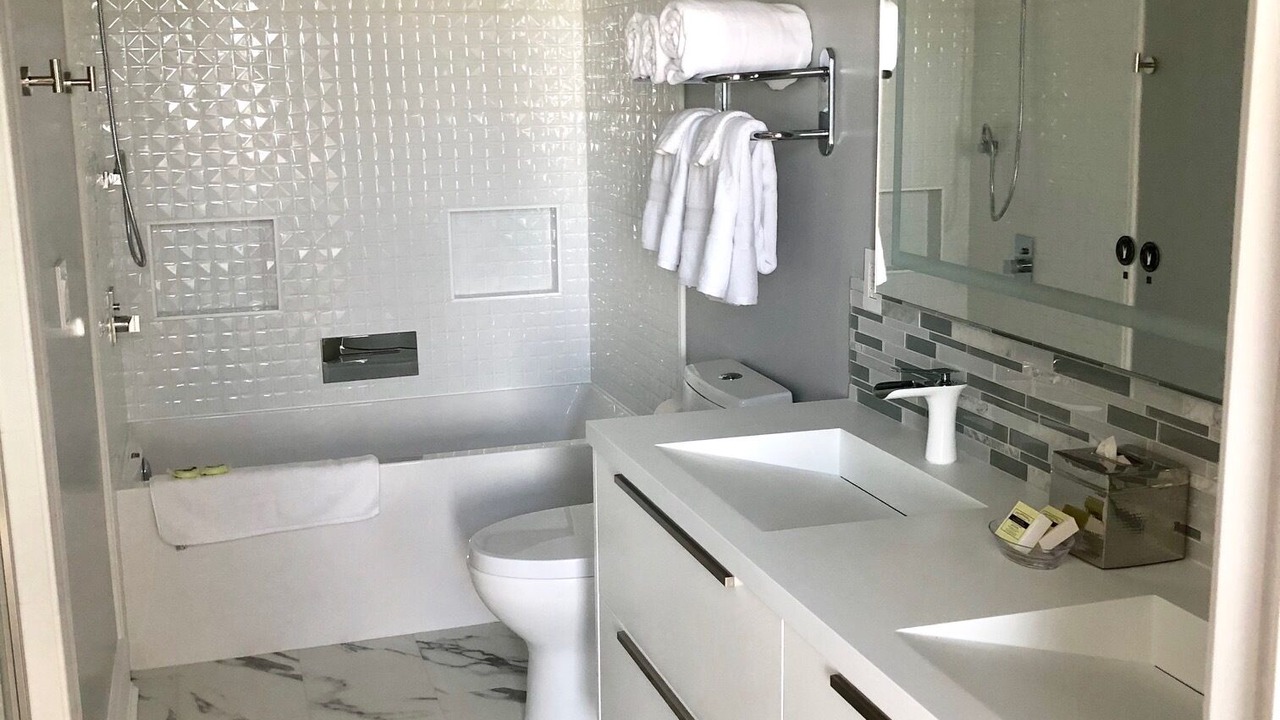 Photo of Bathroom in Pensacola Beach