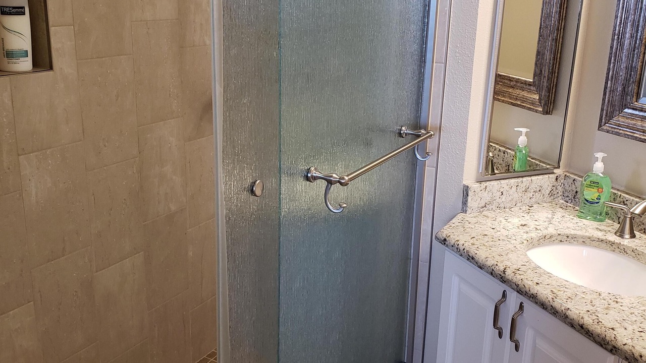 Photo of Bathroom in Sand Key