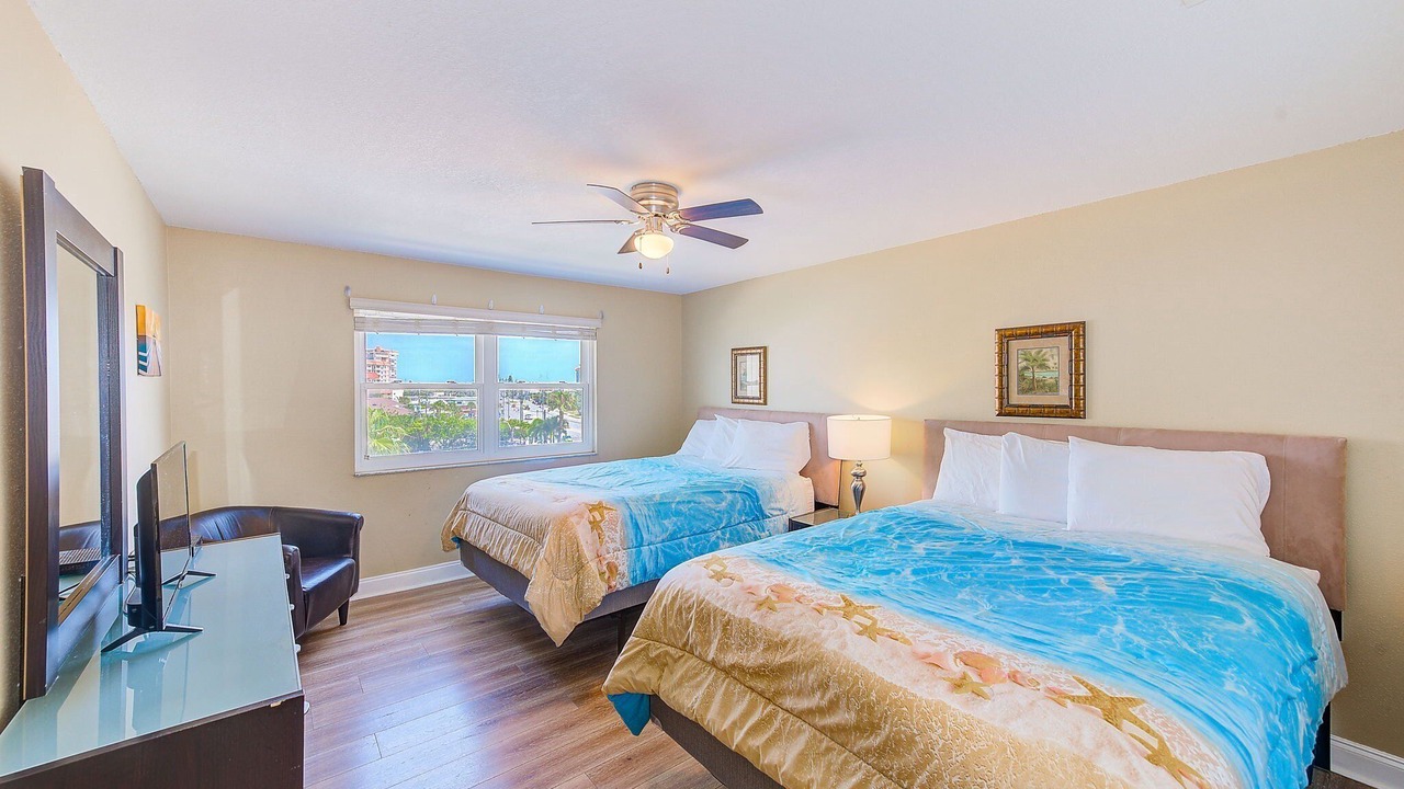 Photo of Bedroom in Redington Shores
