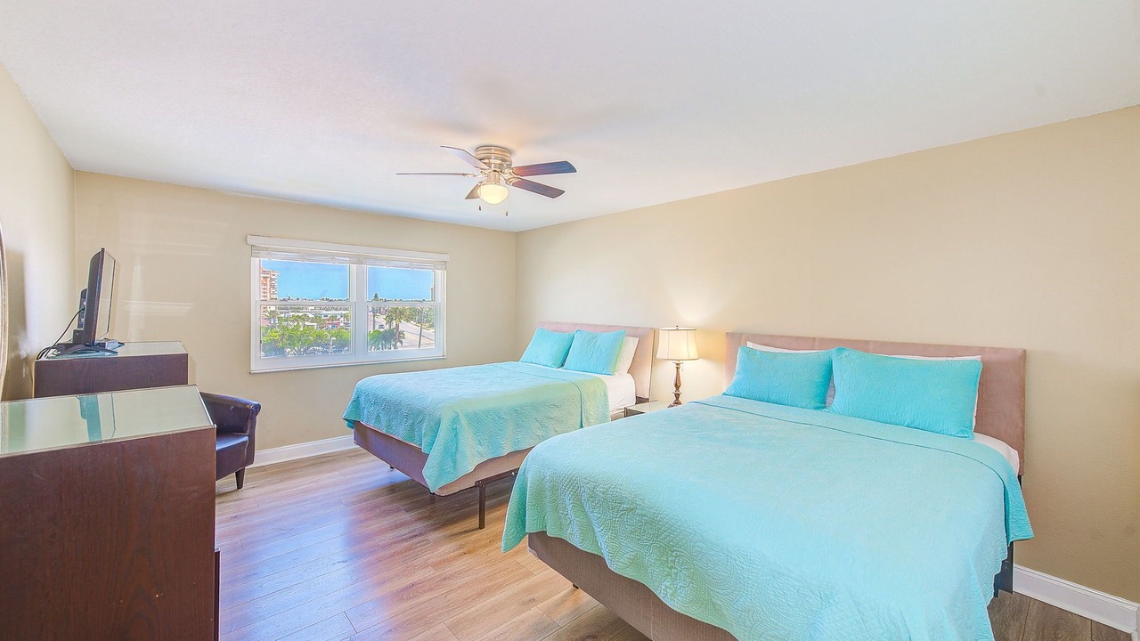 Photo of Bedroom in Redington Shores