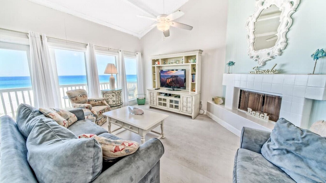 Photo of Livingroom in West Panama City Beach