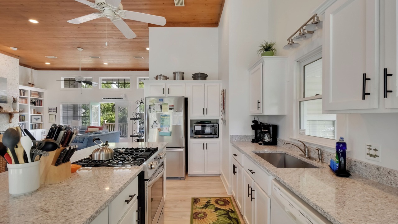 Photo of Kitchen in Saint Simons Island