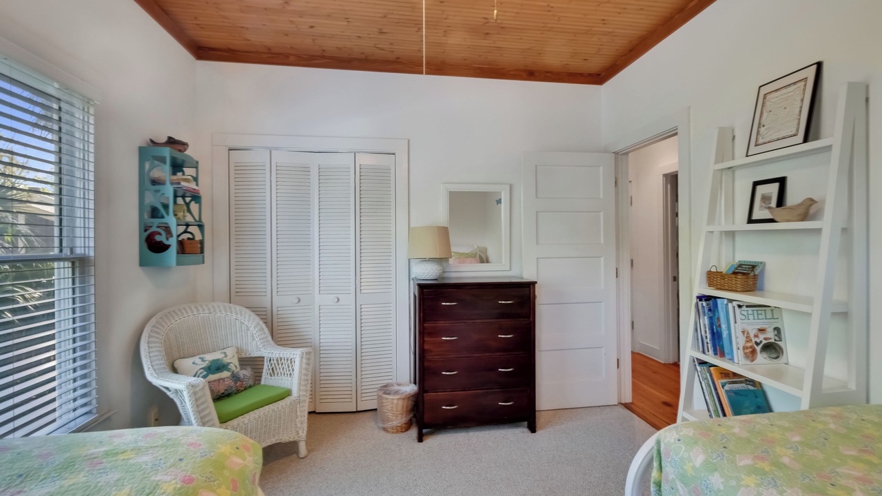 Photo of Bedroom in Saint Simons Island
