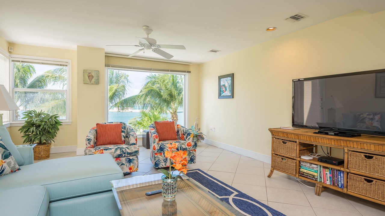 Photo of Livingroom in Truman Annex