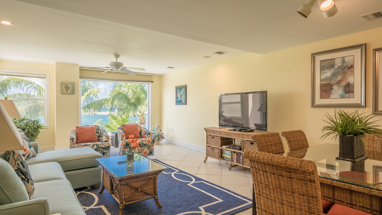 Photo of Livingroom in Truman Annex