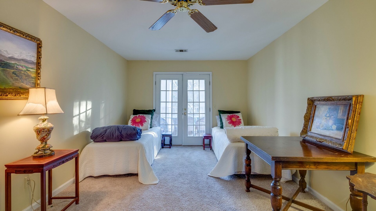 Photo of Bedroom in Green Hills