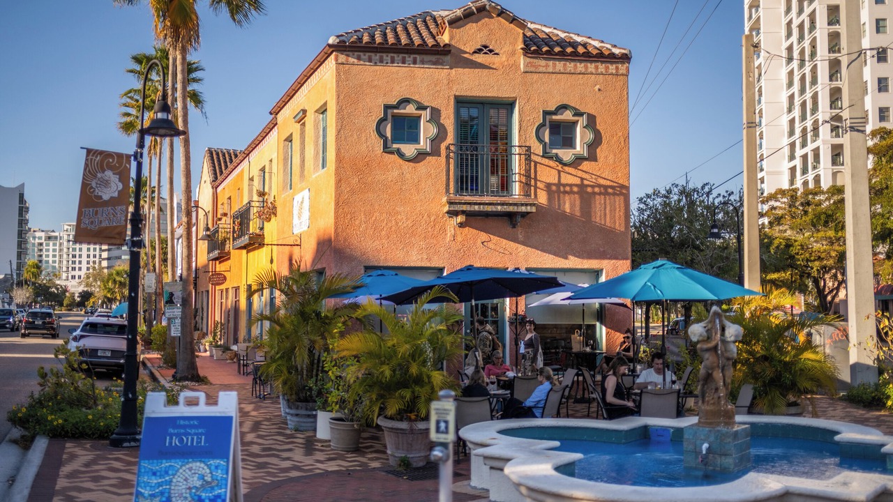Photo of Outdoor in Burns Square