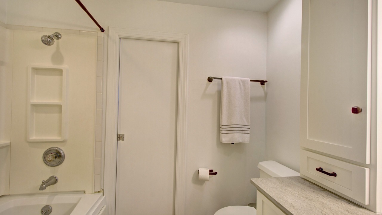 Photo of Bathroom in Kings Terrace
