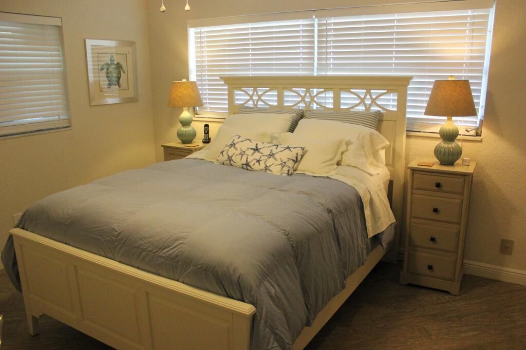 Photo of Bedroom in Yacht Club