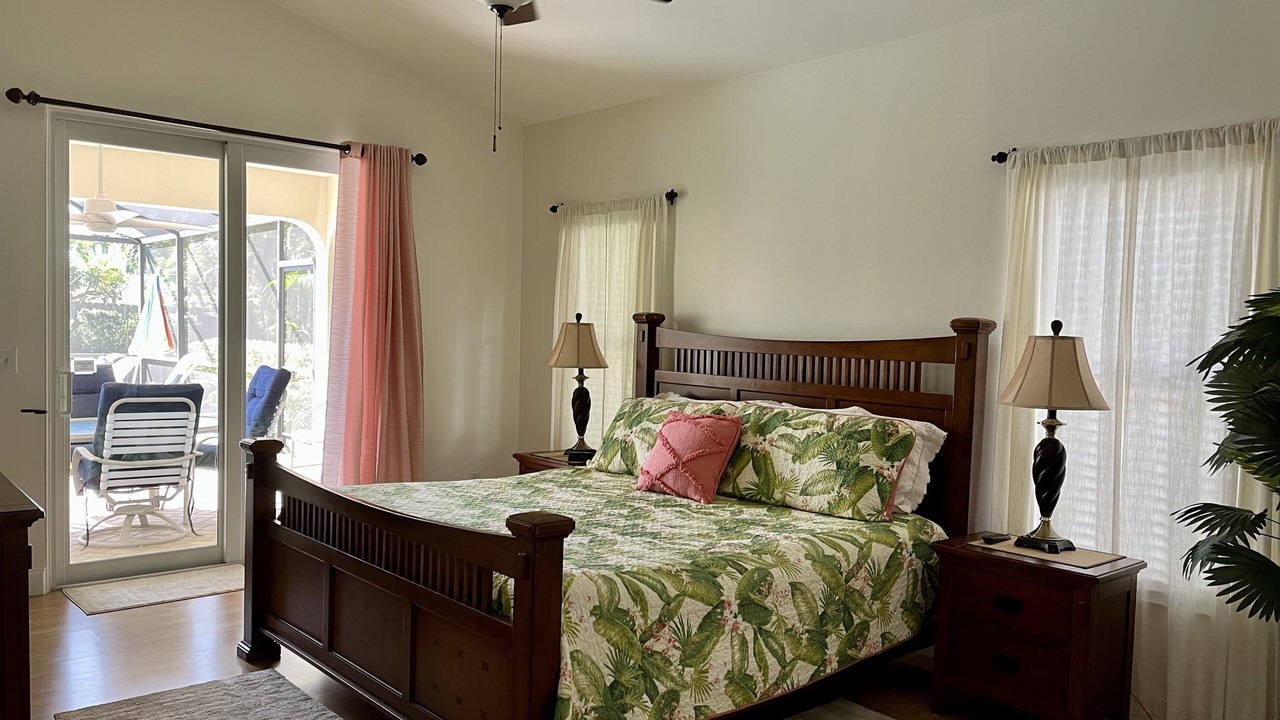 Photo of Bedroom in Bonita Springs