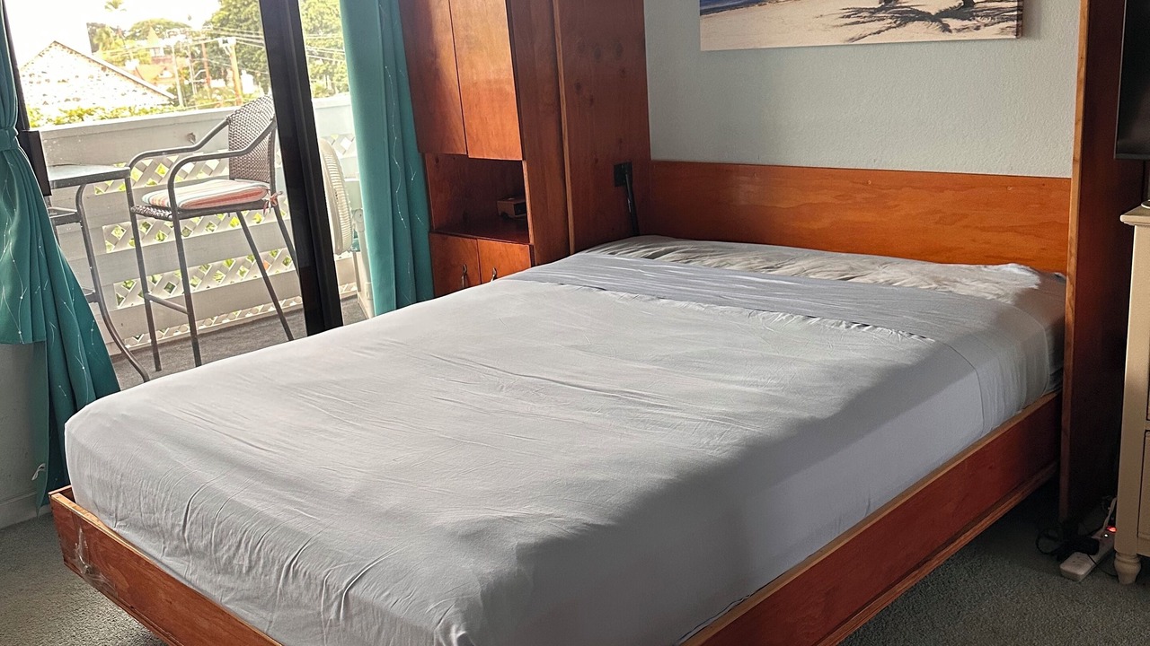 Photo of Bedroom in Historic Kailua Village