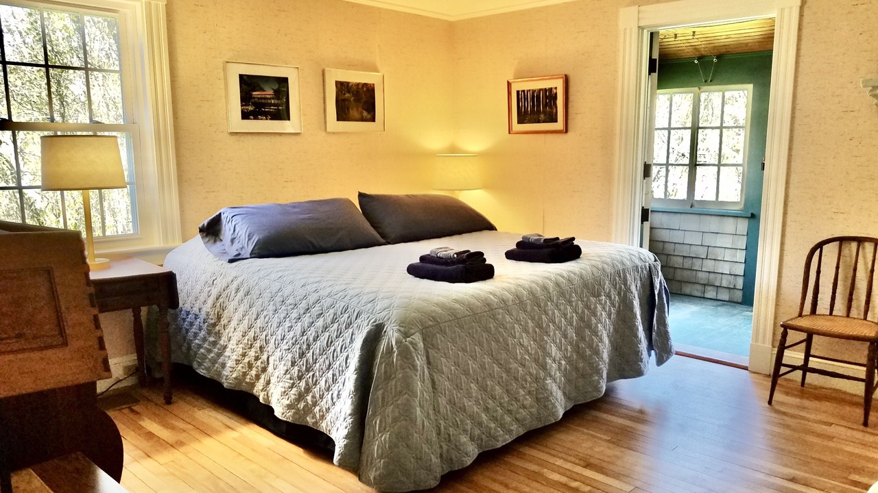 Photo of Bedroom in Surry