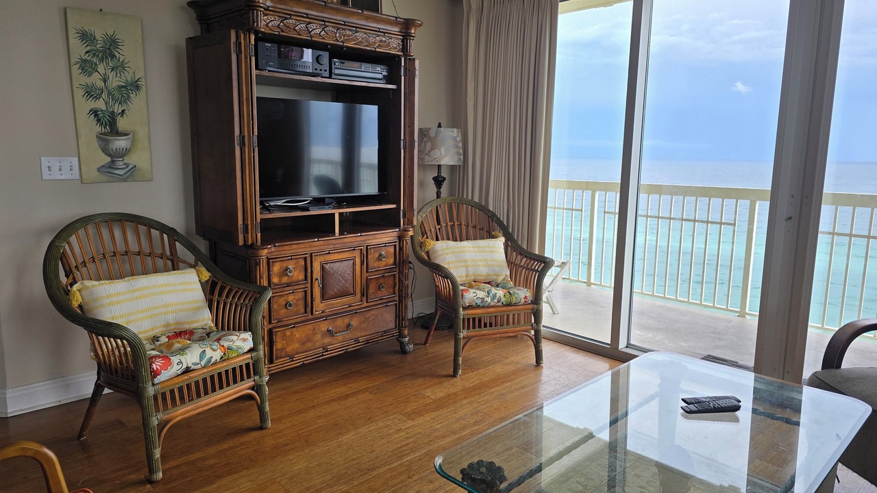 Photo of Livingroom in Miramar Beach