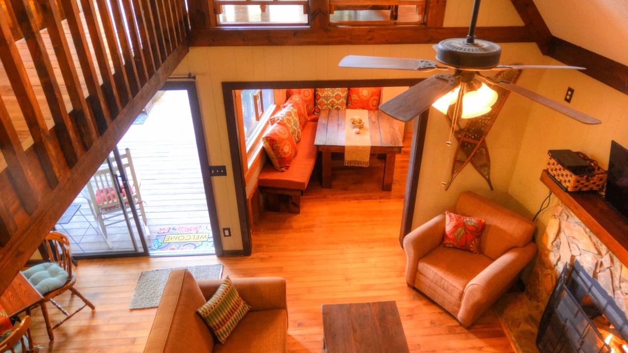 Photo of Livingroom in Almond