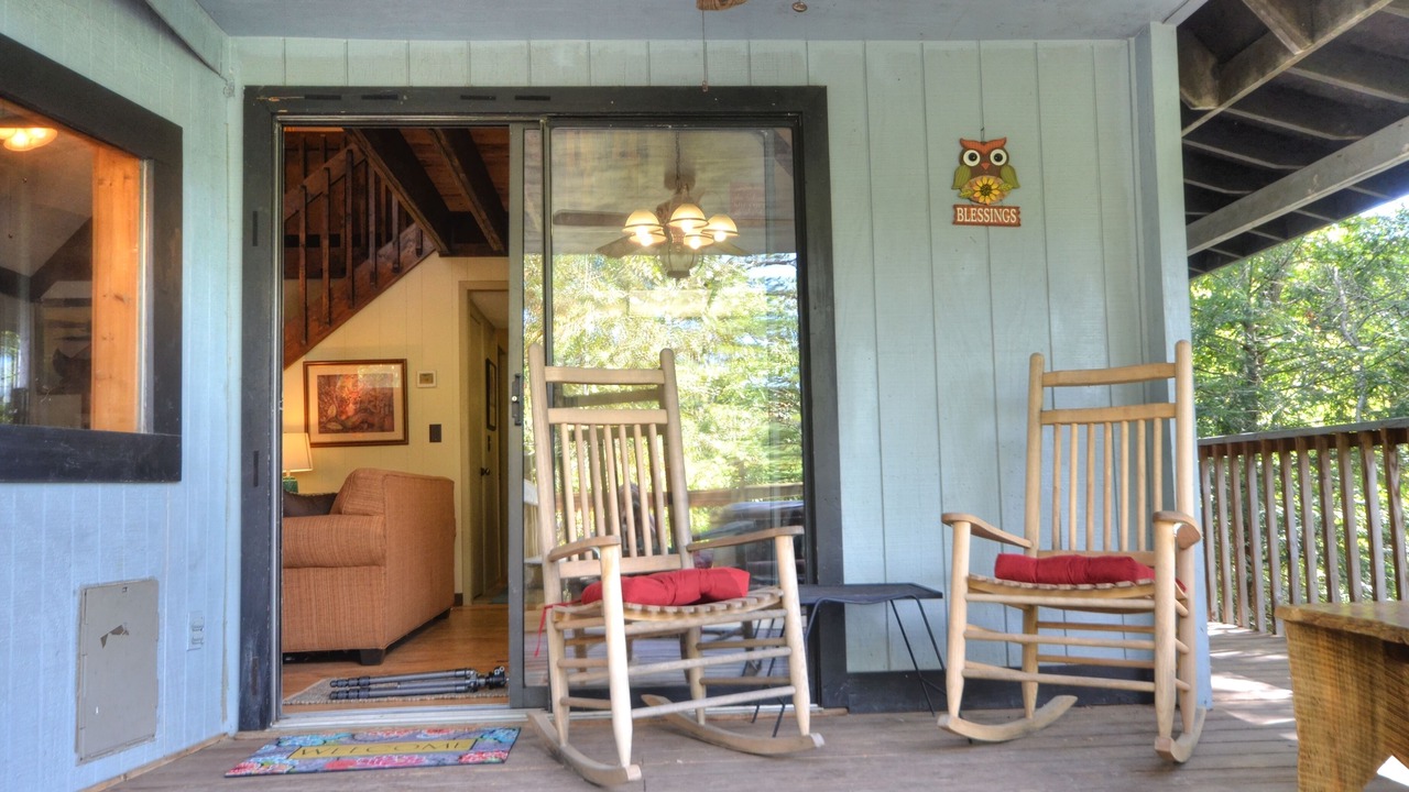Photo of Patio Balcony in Almond