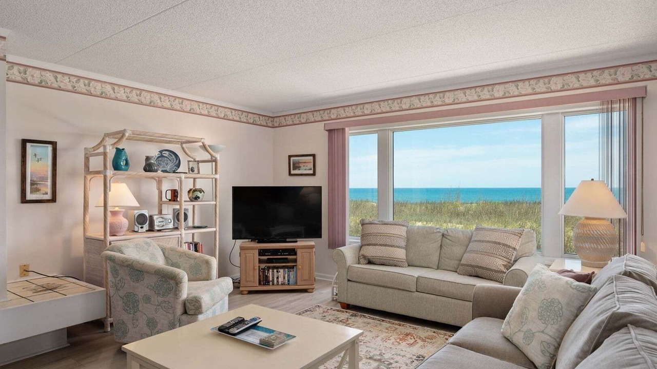 Photo of Livingroom in South Nags Head