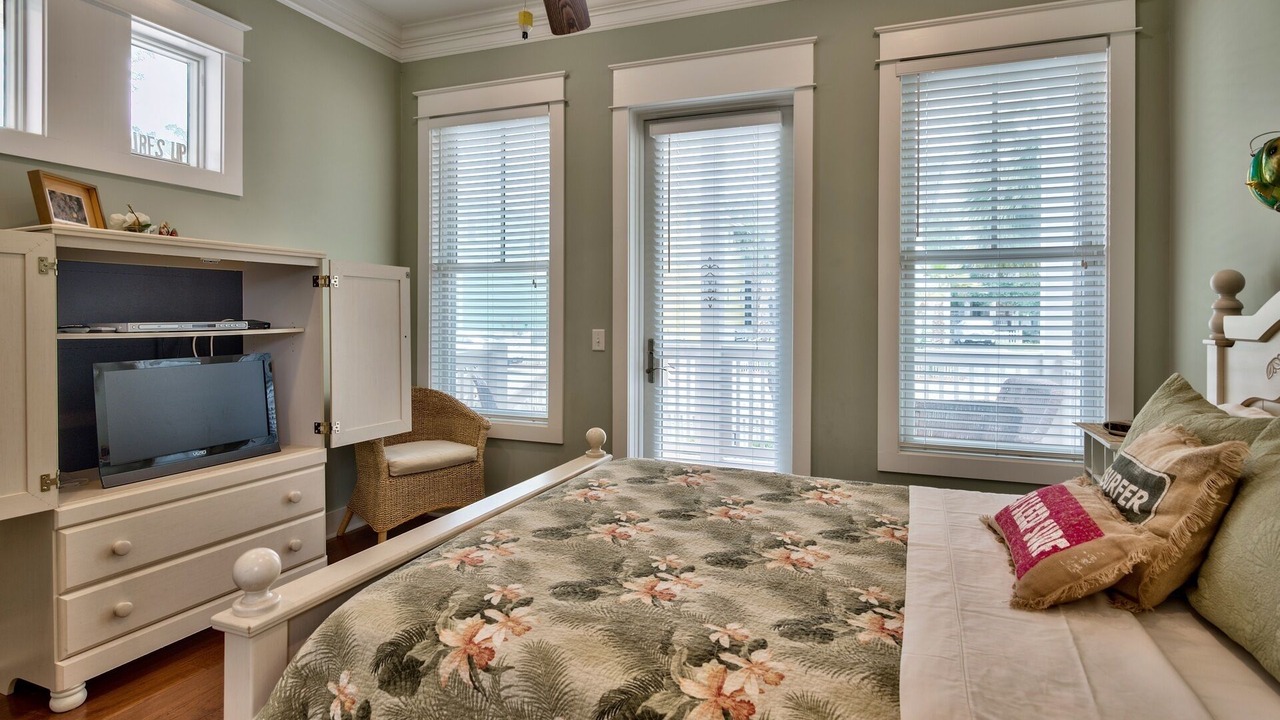 Photo of Bathroom in Sunnyside