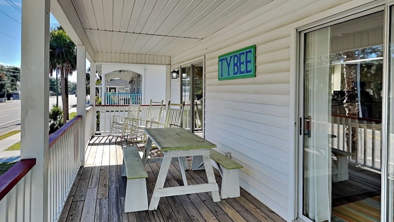Photo of Patio Balcony in Savannah Beach