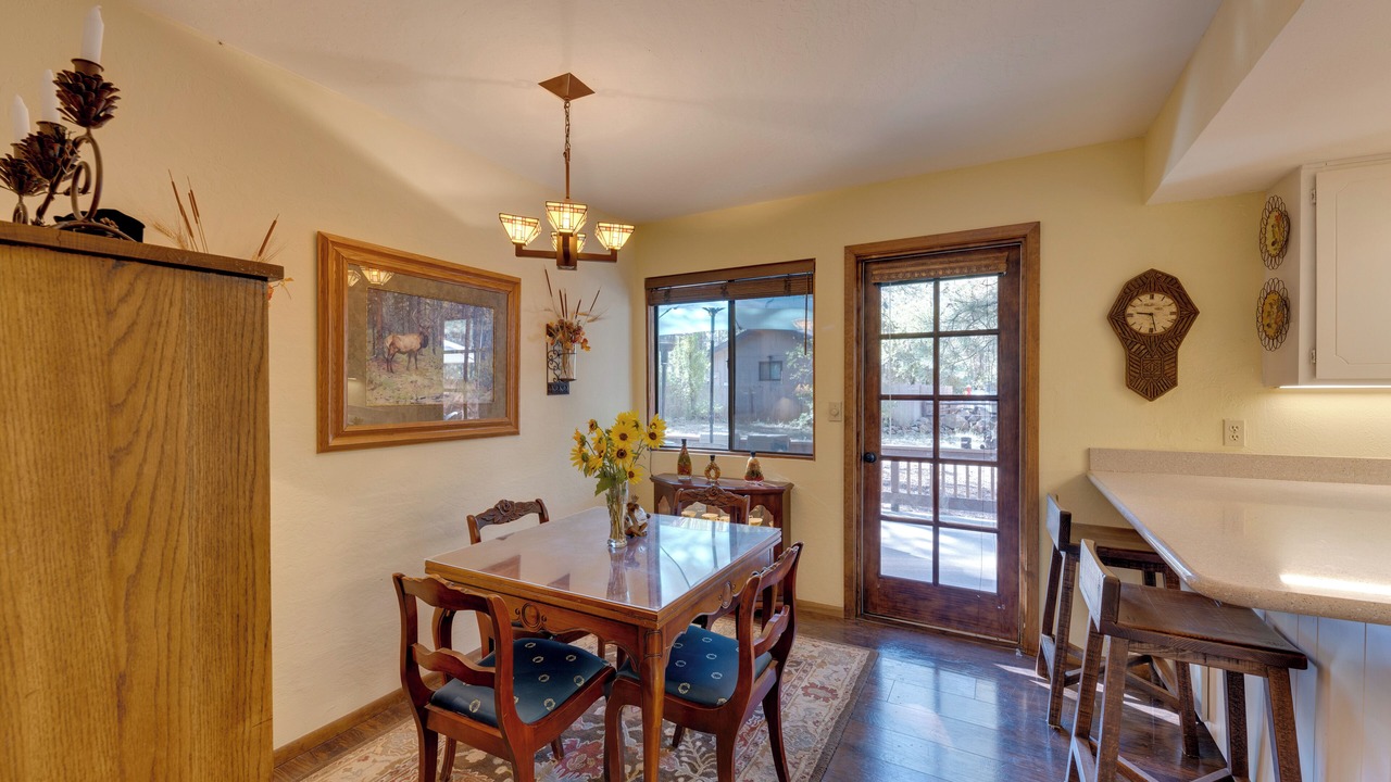 Photo of Bedroom in Pinetop