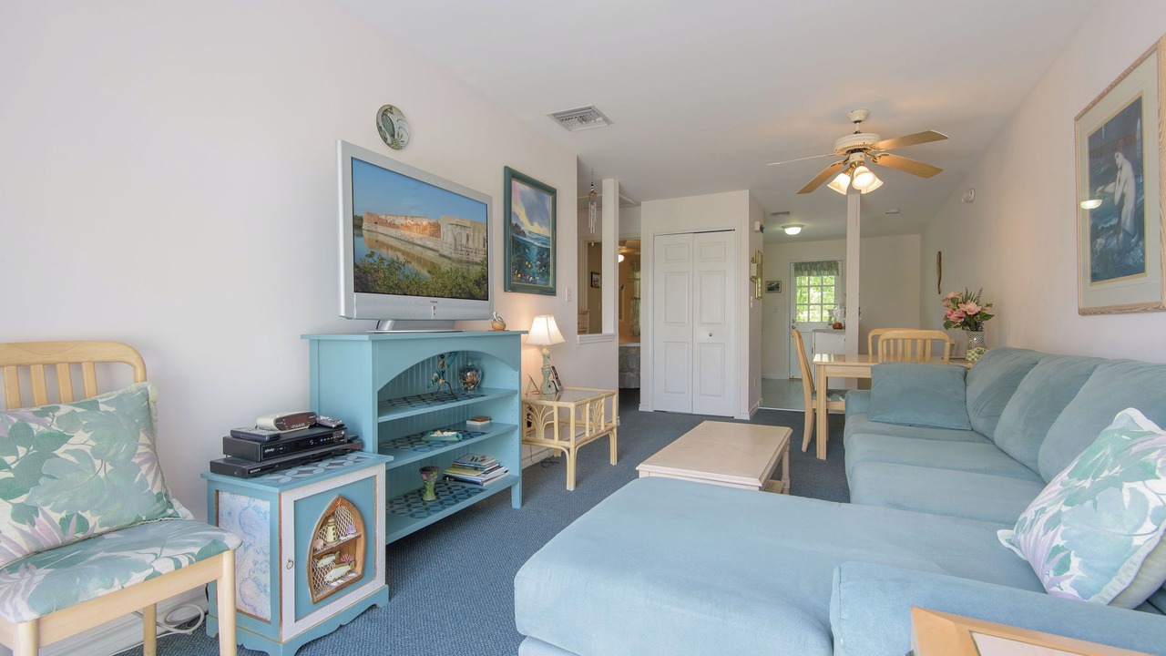 Photo of Livingroom in Truman Annex