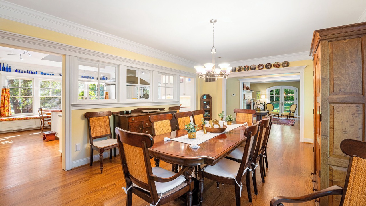 Photo of Bedroom in Tysons
