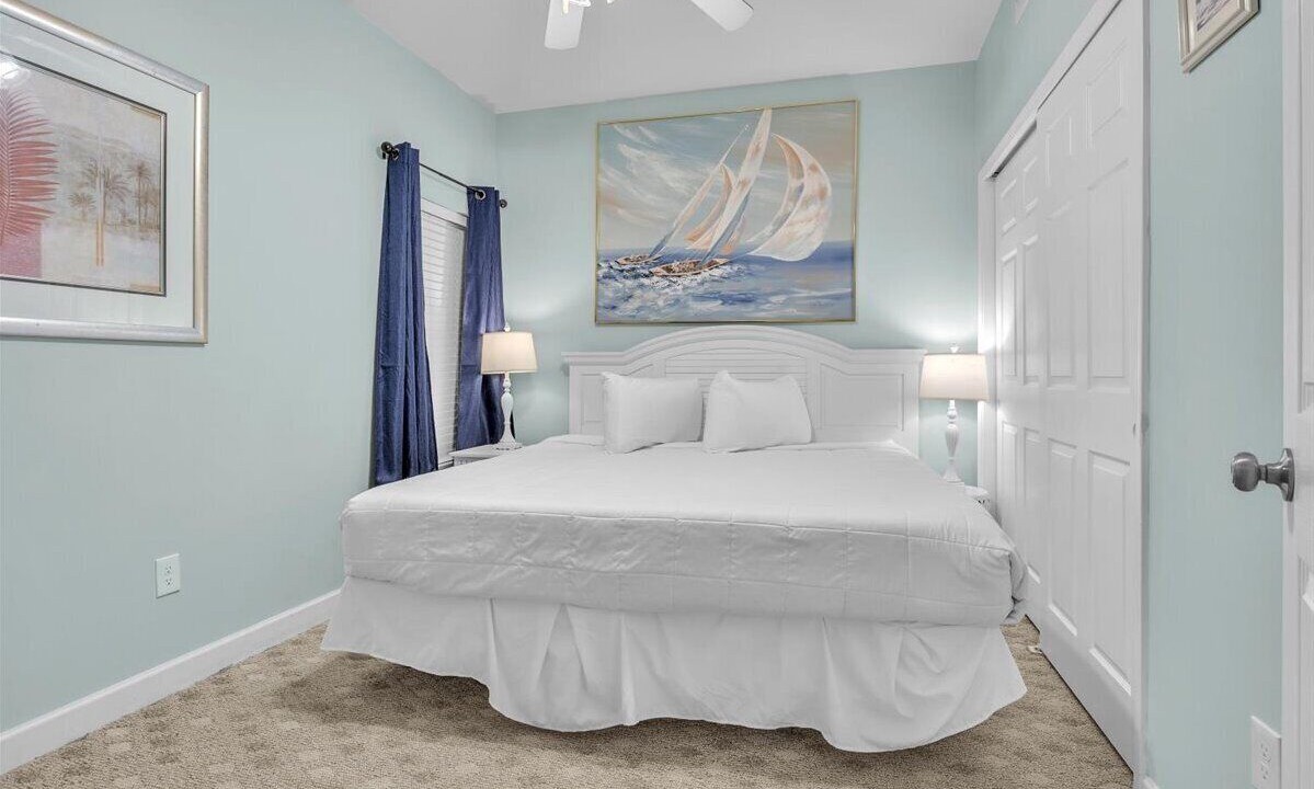 Photo of Bedroom in Cherry Grove Beach