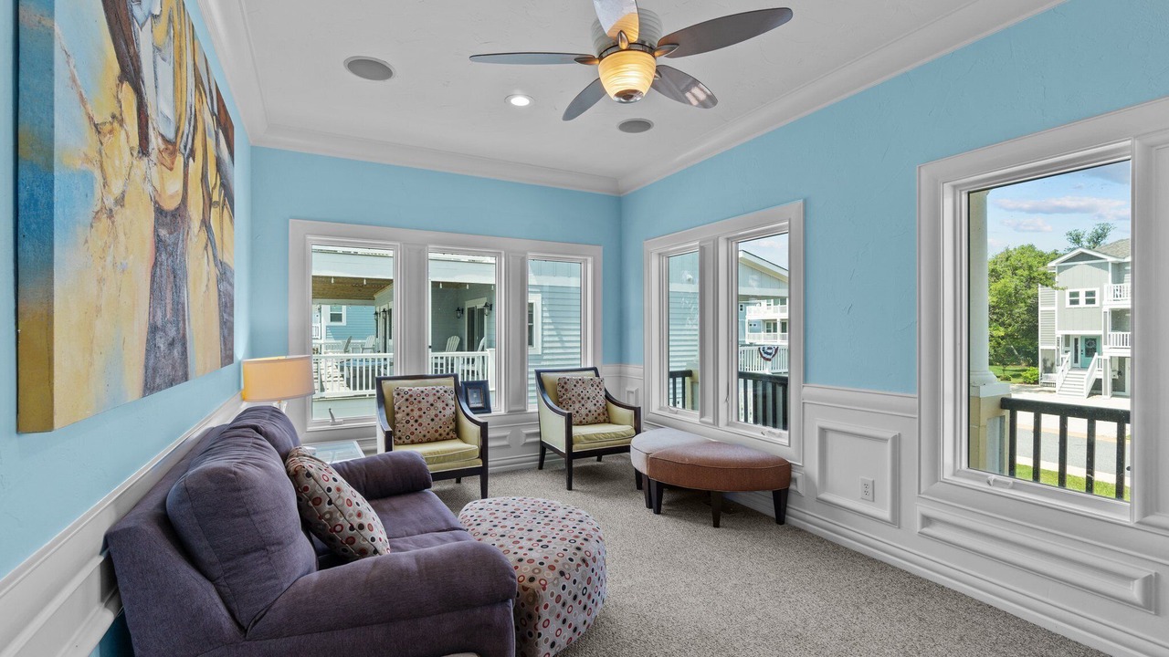 Photo of Livingroom in Corolla