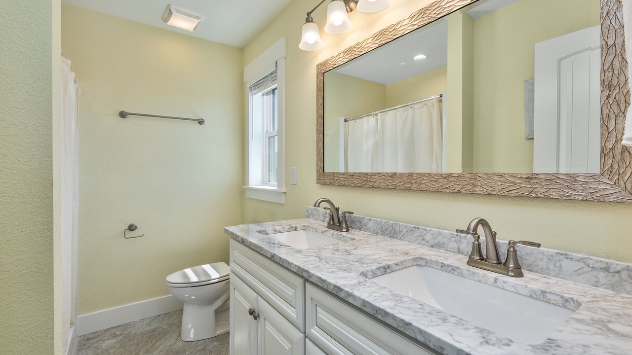 Photo of Bathroom in South Nags Head