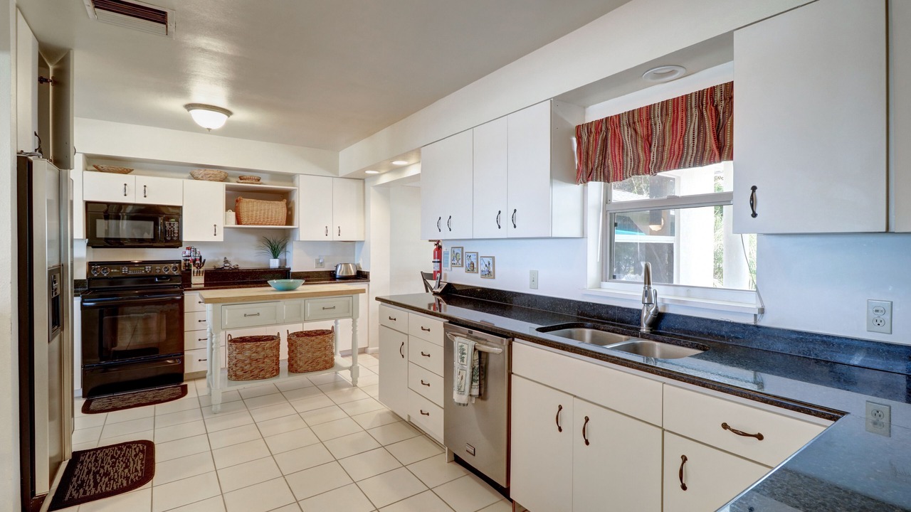 Photo of Kitchen in Sunset Reef