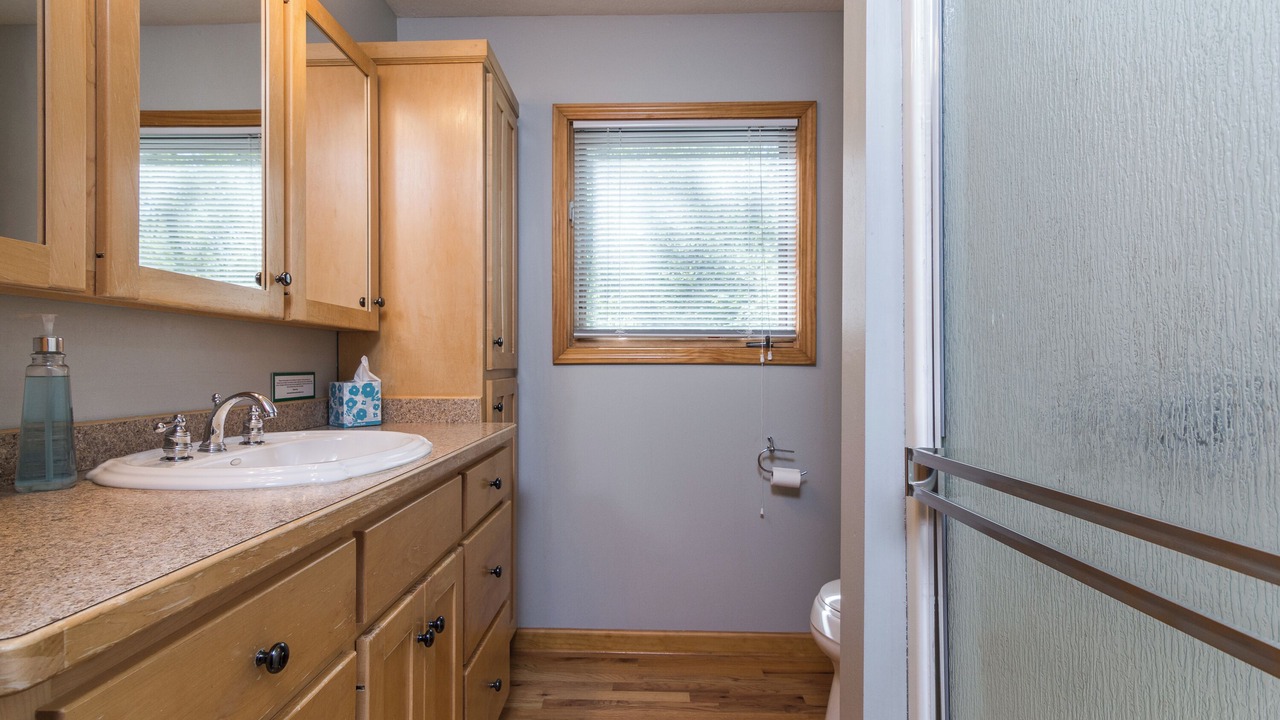 Photo of Bathroom in Fairview